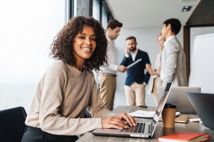 Ausbildung als Industriekaufmann/-frau (m/w/d), 1. Bild